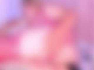 Live cam show with selenecute05 - Submissive on madthumbs