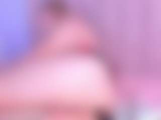 Live cam show with selenecute05 - Submissive on TeamSkeetLive