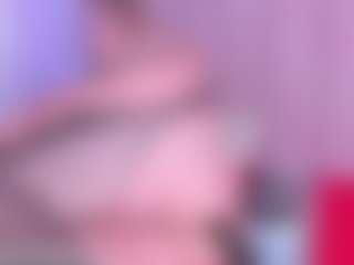 Live cam show with selenecute05 - Smoking on Camsoda