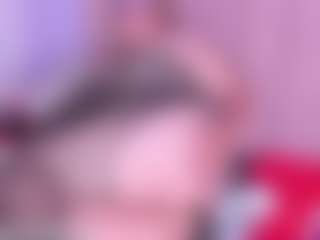 Live cam show with selenecute05 - Smoking on Camsoda