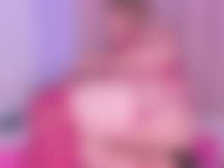 Live cam show with selenecute05 - Smoking on Uber Horny