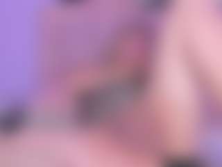 Live cam show with selenecute05 - Orgasm on sexytreat.net