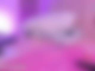 Live cam show with selenecute05 - Big Cock on Camsoda