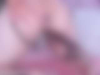 Live cam show with selenecute05 - Chubby on milfzrlive.com