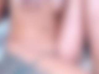Live cam show with srtaluciana - Nipple Piercings on Camsoda
