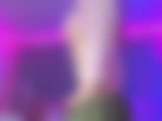 Live cam show with Sweett-sadie - Facial Piercings on Cam Slut