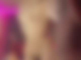Live cam show with Sweett-sadie - Striptease on Camsoda Late Night