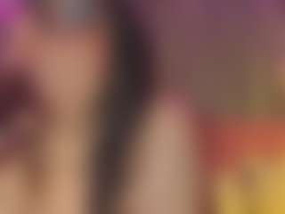 Live cam show with Sweett-sadie - Moaning on CamClone