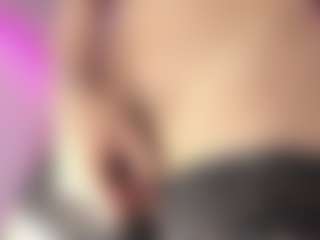 Live cam show with Sweett-sadie - Moaning on madthumbs