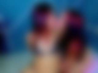 Live cam show with vivilovx - Bedroom on AdultVida.com