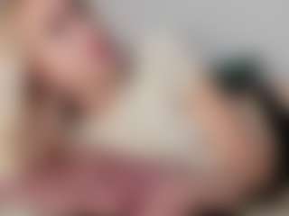 Live cam show with willapurr - Thin on Camsoda