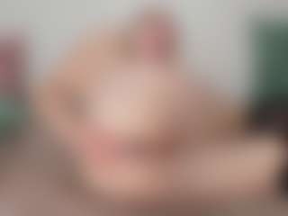Live cam show with willapurr - Plug on CamSextacy