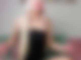 Live cam show with willapurr - Thin on SpankPalCams