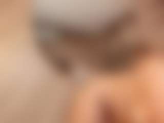 avawhitte's Live Sex Cam Show
