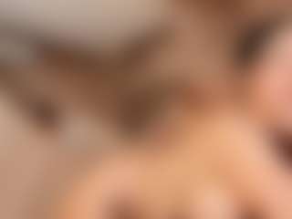 avawhitte's Live Sex Cam Show