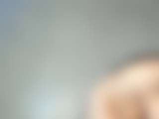 avawhitte's Live Sex Cam Show