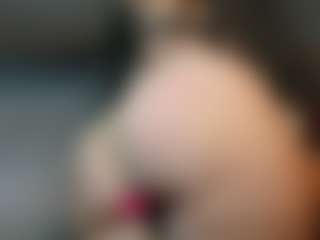 avawhitte's Live Sex Cam Show