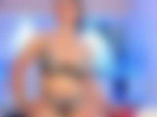 Live cam show with avawhitte - Cum Curvy on TeamSkeetLive