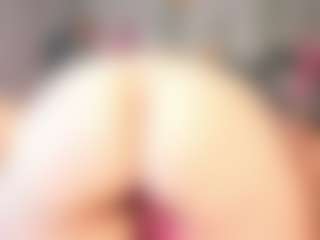 avawhitte's Live Sex Cam Show