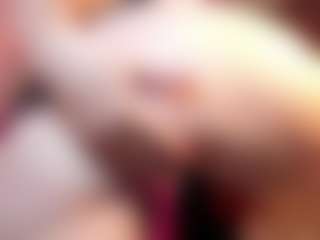 avawhitte's Live Sex Cam Show