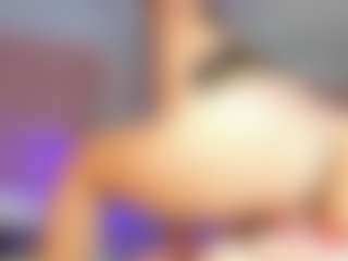avawhitte's Live Sex Cam Show