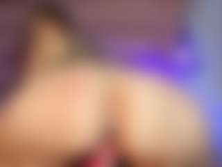 avawhitte's Live Sex Cam Show