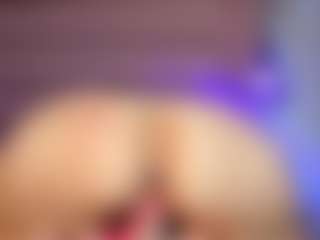 avawhitte's Live Sex Cam Show