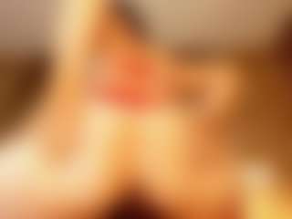avawhitte's Live Sex Cam Show