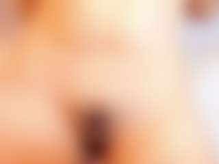 Live cam show with avawhitte - Spank on CamClone