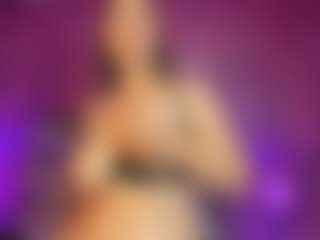 Live cam show with avawhitte - BBW on Camsoda
