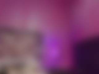 Live cam show with avawhitte - HD on Camsoda