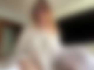 Live cam show with CeceliaFirestine - Tiny Tits on Mixed Magazine Live