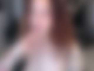 Live cam show with DamiaOshun-Ch - Facial Piercings on friskycurves.com