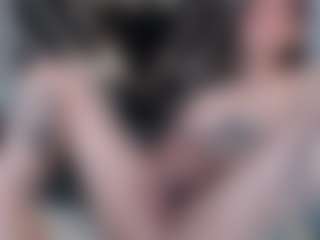 Live cam show with DamiaOshun-Ch - Butt Plug on Camsoda