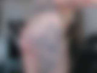 Live cam show with DamiaOshun-Ch - Facial Piercings on infinitiblacc.com