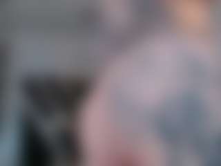 Live cam show with DamiaOshun-Ch - Moaning on SpunkLive