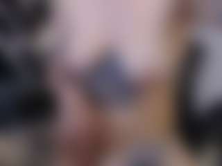 Live cam show with DamiaOshun-Ch - Athletic on Strip Flash - Live Sex Shows