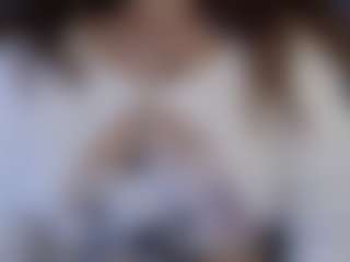 Live cam show with DamiaOshun-Ch - Handjob on AdultVida.com