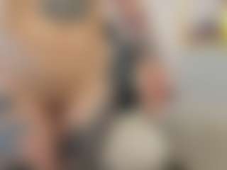 Live cam show with DamiaOshun-Ch - Facial Piercings on eurowanks.com