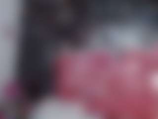 Live cam show with DESIRE10INCHES - Black Hair on Milfs Live