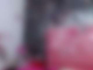 Live cam show with DESIRE10INCHES - Italian on Free Soda | colombia