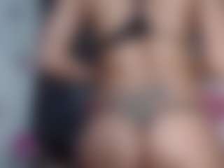 Live cam show with DESIRE10INCHES - Tease on Soda Cam