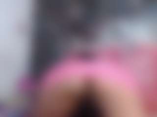 Live cam show with DESIRE10INCHES - Muscular on Uber Horny
