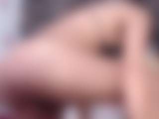 DESIRE10INCHES's Live Sex Cam Show