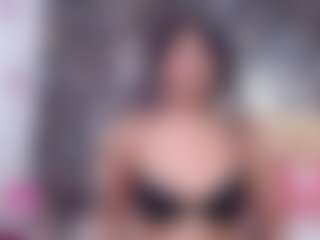 Live cam show with DESIRE10INCHES - Latina on Camsoda | colombia