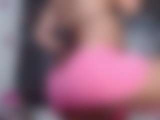 Live cam show with DESIRE10INCHES - HD on Camsoda