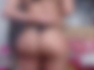 DESIRE10INCHES's Live Sex Cam Show