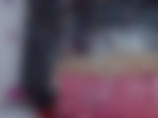 Live cam show with DESIRE10INCHES - Brown Eyes on livesuperchat.net