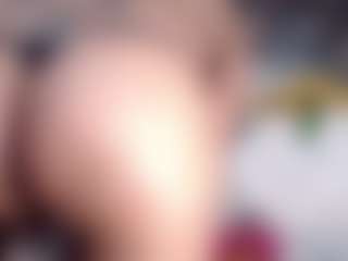 Live cam show with DESIRE10INCHES - Latina on Camsoda | colombia
