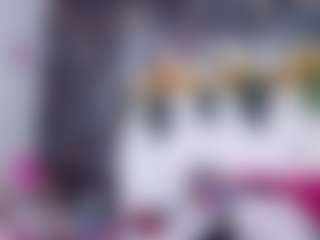 Live cam show with DESIRE10INCHES - Brown Eyes on instabang